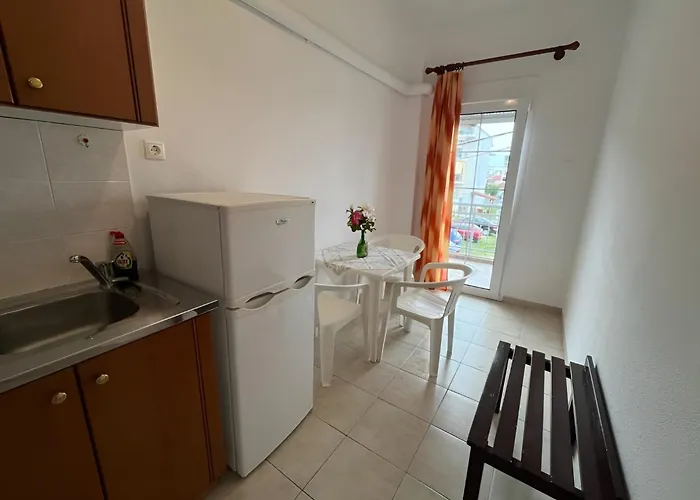 Apart Otel Chrysa