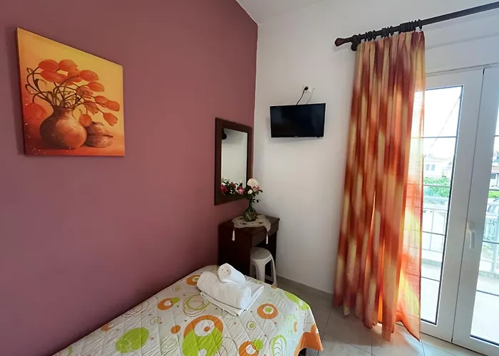 Hotel de apartamente Chrysa 3*